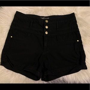 Refuge high waisted shorts w/ gold detail, size 10